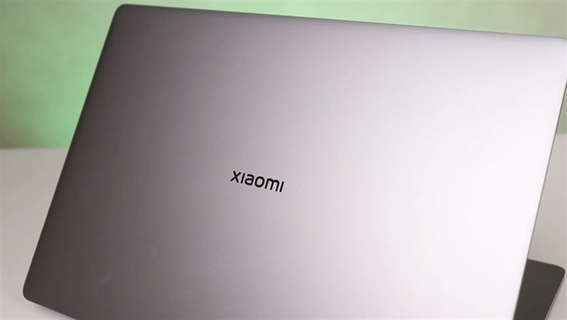 Nắp lưng của chiếc laptop này sẽ có logo Xiaomi. Nguồn: Tech Singh. Nắp lưng của chiếc laptop này sẽ có logo Xiaomi. Nguồn: Tech Singh.
