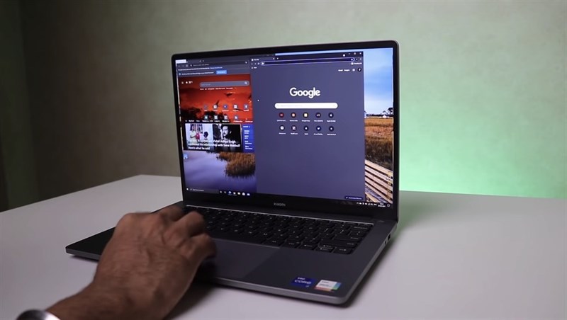 Tác giả có thể sử dụng nhiều tác vụ cùng một lúc nhờ vào dung lượng RAM lên đến 16 GB của Mi Notebook Pro 2021. Nguồn: Tech Singh. Tác giả có thể sử dụng nhiều tác vụ cùng một lúc nhờ vào dung lượng RAM lên đến 16 GB của Mi Notebook Pro 2021. Nguồn: Tech Singh.