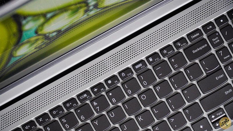 Top 5 laptop xách tay mùa tựu trường giá rẻ tại Thế Giới Di Động