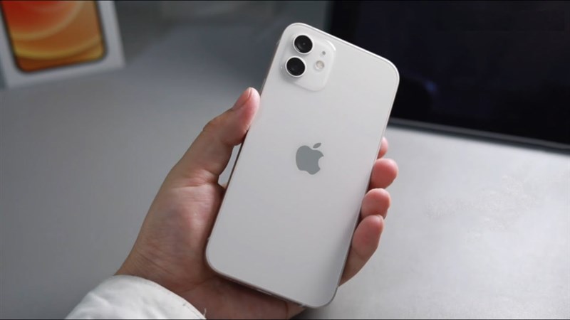 Rinh ngay loạt điện thoại iPhone nhỏ gọn đang giảm giá ngon khó cưỡng Rinh ngay loạt điện thoại iPhone nhỏ gọn đang giảm giá ngon khó cưỡng