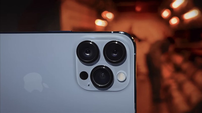 iPhone 13 Pro iPhone 13 Pro