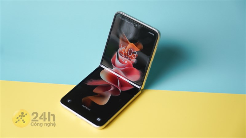 Galaxy Z Flip3 Galaxy Z Flip3