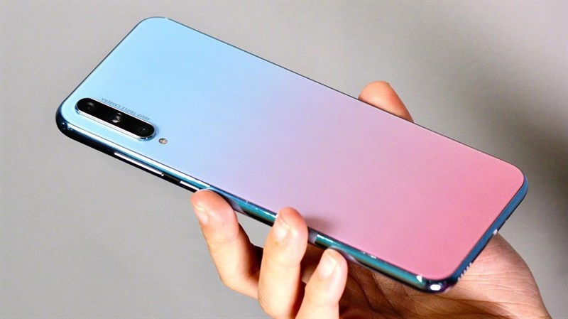 Điện thoại Huawei giá rẻ lộ toàn bộ thông số kỹ thuật, hình ảnh thiết kế Điện thoại Huawei giá rẻ lộ toàn bộ thông số kỹ thuật, hình ảnh thiết kế
