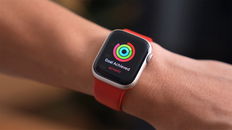 Apple Watch S7 hay Samsung Galaxy Watch 4: Đâu là chiếc smartwatch chăm sóc sức khoẻ toàn diện tốt nhất dành cho bạn?