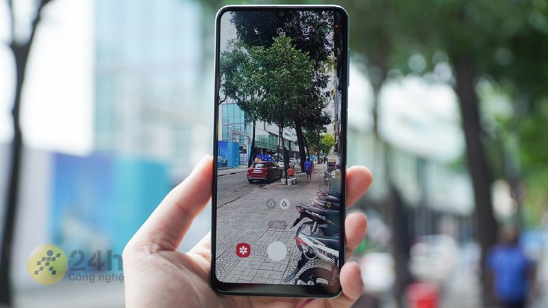 Điện thoại có camera góc rộng - Samsung Galaxy A22