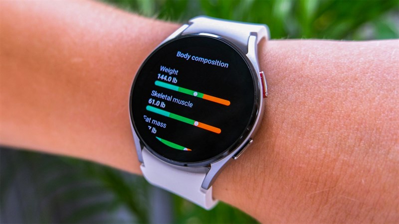 Cách dùng Galaxy Watch4 để phân tích thành phần cơ thể Cách dùng Galaxy Watch4 để phân tích thành phần cơ thể