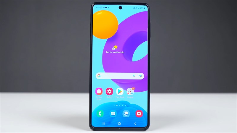 Samsung Galaxy M52 5G được trang bị màn hình lớn 6.7 inch Samsung Galaxy M52 5G được trang bị màn hình lớn 6.7 inch