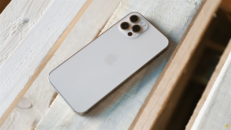 iPhone 12 Pro iPhone 12 Pro