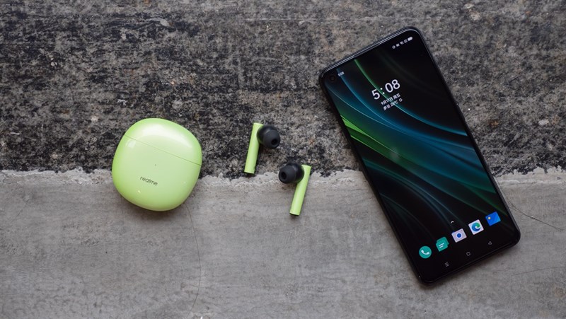 Mặt trước của Realme GT Neo2. Nguồn: Zaeke. Mặt trước của Realme GT Neo2. Nguồn: Zaeke.