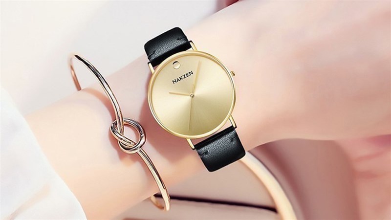 Sale lớn Tết độc thân, đồng hồ Nakzen giảm giá lên đến 45% ở TGDĐ