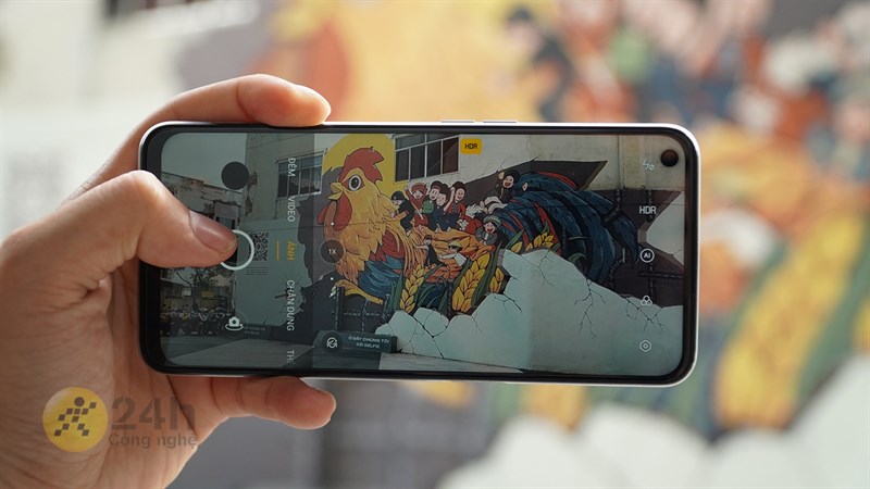 Smartphone - Món quà vừa ý nghĩa vừa thiết thực dành tặng mẹ dịp 20/10, đừng bỏ qua 5 gợi ý tuyệt vời khi mua smartphone cho mẹ nhé! Smartphone - Món quà vừa ý nghĩa vừa thiết thực dành tặng mẹ dịp 20/10, đừng bỏ qua 5 gợi ý tuyệt vời khi mua smartphone cho mẹ nhé!