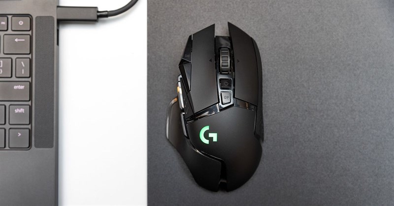 Logitech G502 Lightspeed sẽ được trang bị 11 nút điều khiển có thể lập trình.