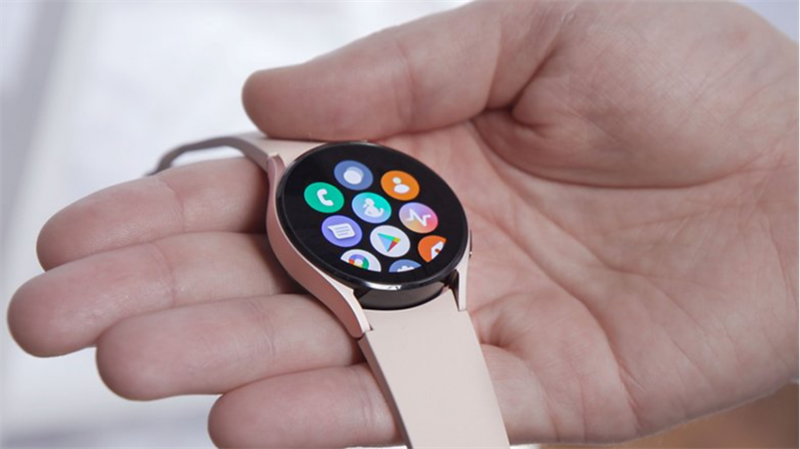 Galaxy Watch 4 gợi lên vẻ đẹp sang trọng, cao cấp