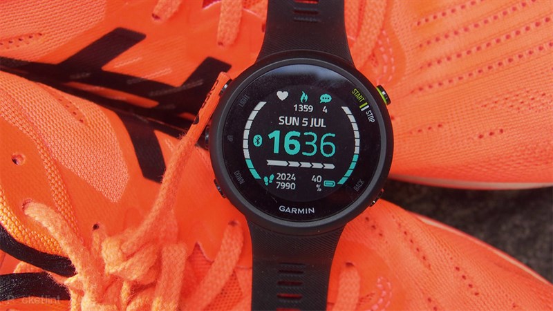 Smartwatch Garmin giảm đến 34%, mua tặng loa nghe nhạc Sony/JBL xịn sò Smartwatch Garmin giảm đến 34%, mua tặng loa nghe nhạc Sony/JBL xịn sò