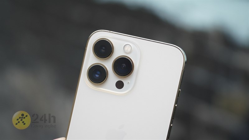 Trên tay iPhone 13 Pro 