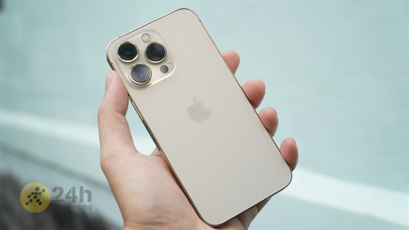 Trên tay iPhone 13 Pro 