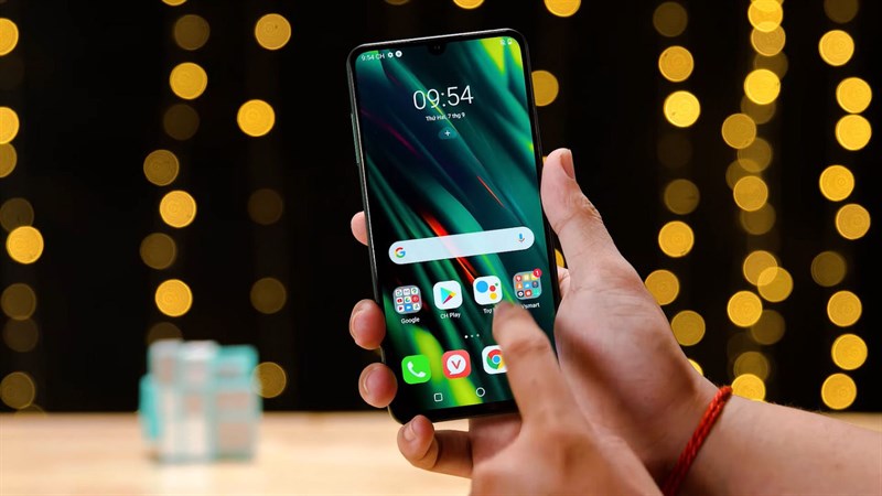 Điện thoại Vsmart Aris cũ giảm giá hấp dẫn Điện thoại Vsmart Aris cũ giảm giá hấp dẫn