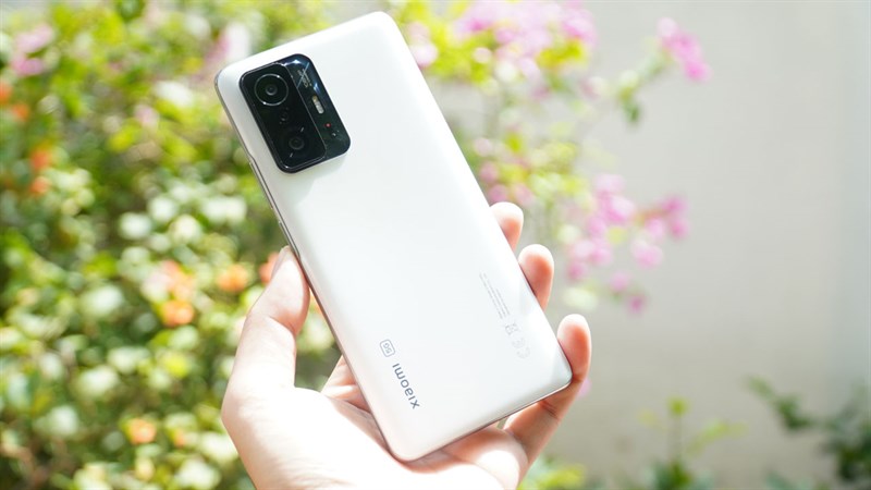 Gợi ý bạn mua ngay những mẫu điện thoại cực ngon giảm giá tiền triệu