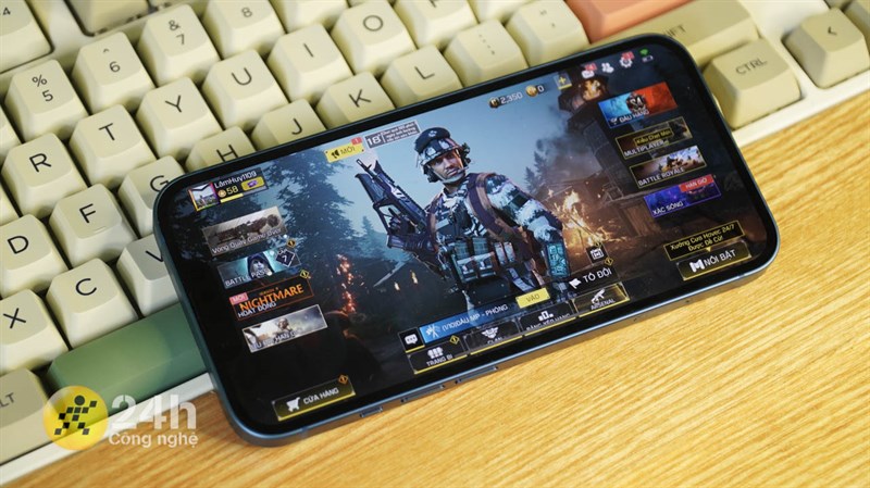iPhone 13 cho thời gian chiến game rất ấn tượng