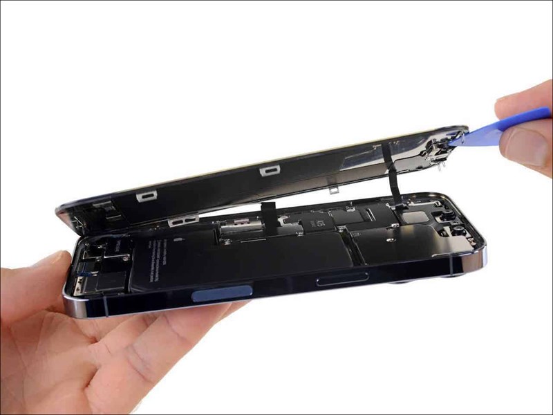 Dễ dàng sửa chữa iPhone tại nhà Dễ dàng sửa chữa iPhone tại nhà