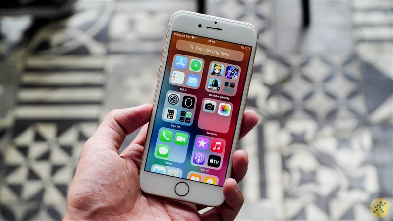 iPhone 7 sở hữu màn hình nhỏ gọn 4.7 inch iPhone 7 sở hữu màn hình nhỏ gọn 4.7 inch