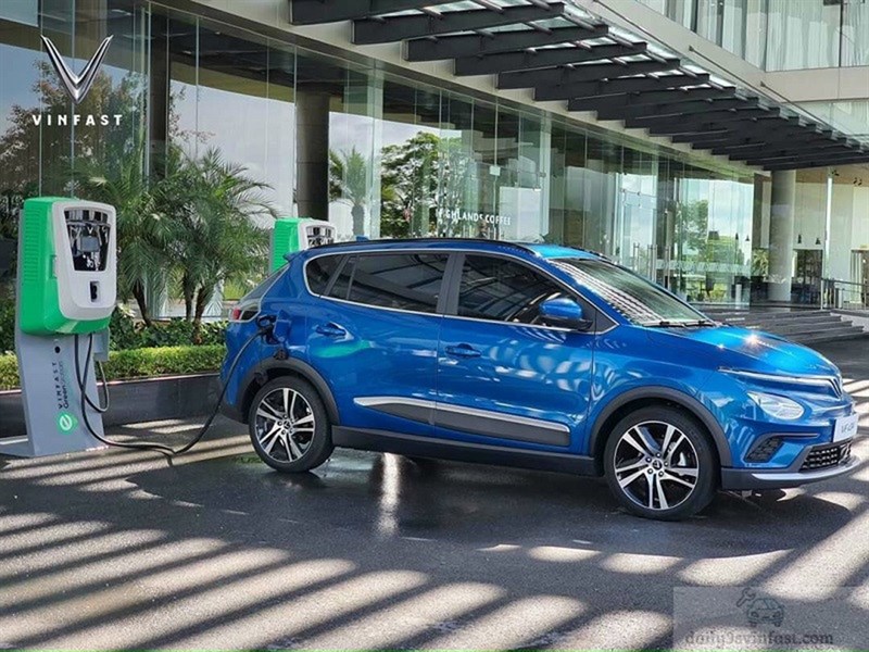 Giá bán chiếc VinFast VF e34 Giá bán chiếc VinFast VF e34