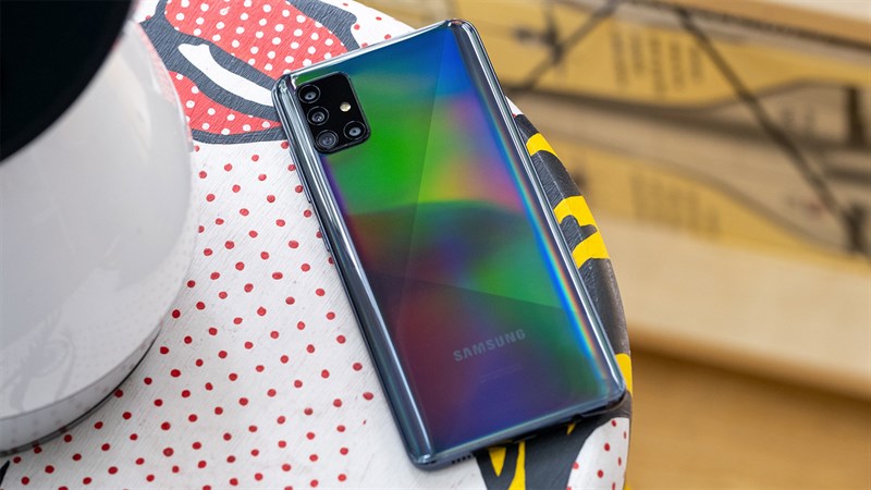 Giá Samsung Galaxy A51 hiện tại: Nhiều ưu đãi giảm lớn trong tháng 11 Giá Samsung Galaxy A51 hiện tại: Nhiều ưu đãi giảm lớn trong tháng 11