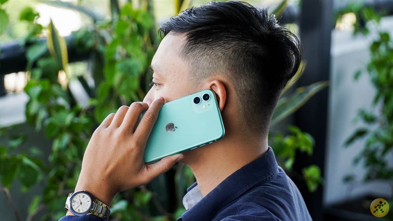 iPhone 11 iPhone 11