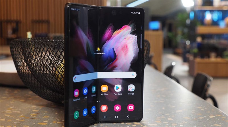 Smartphone Galaxy Z Fold 3 cũng được nằm trong danh sách Smartphone Galaxy Z Fold 3 cũng được nằm trong danh sách