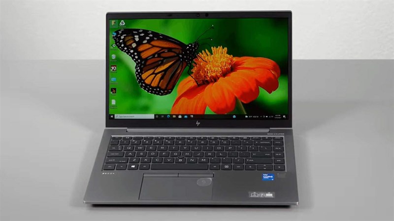 HP ZBook Firefly 14 G8 sở hữu màn hình 14 inch IPS độ phân giải Full HD. HP ZBook Firefly 14 G8 sở hữu màn hình 14 inch IPS độ phân giải Full HD.