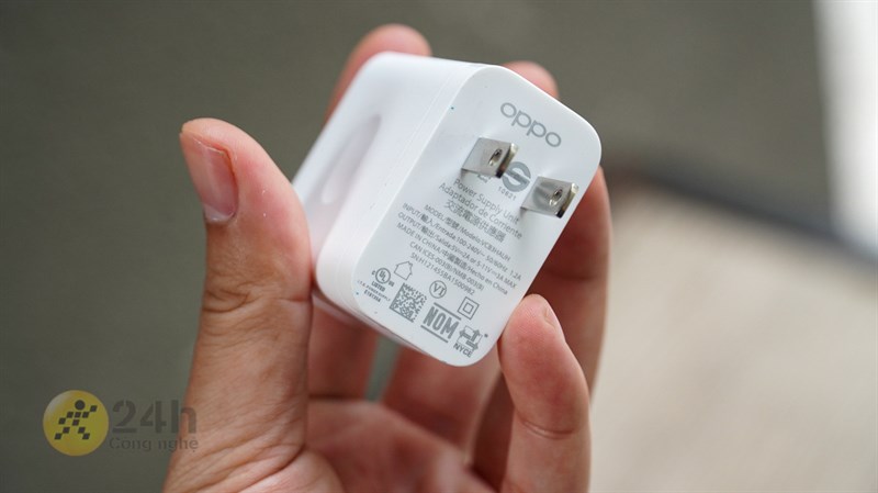 Cục sạc nhanh 33 W Cục sạc nhanh 33 W