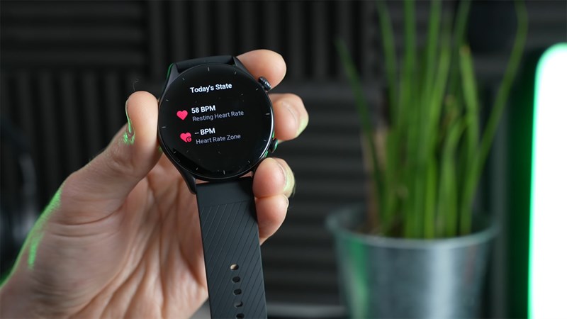 Khám phá Amazfit GTR 3 - một chiếc smartwatch thiết kế trẻ trung cực kỳ phù hợp cho các bạn trẻ năng động