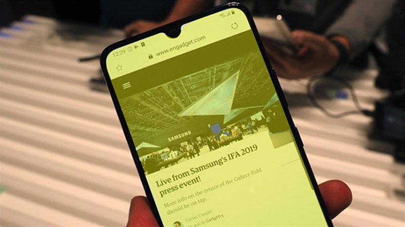 Cách khắc phục lỗi màn hình bị ám vàng trên điện thoại Xiaomi 