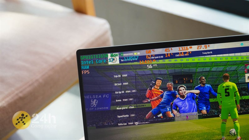 Chơi game FIFA Online 4 trên MSI Prestige 15 A11SC. Chơi game FIFA Online 4 trên MSI Prestige 15 A11SC.
