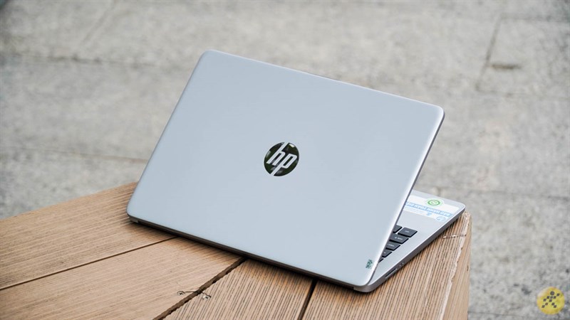Thiết kế tổng thể của HP 340S G7 Thiết kế tổng thể của HP 340S G7
