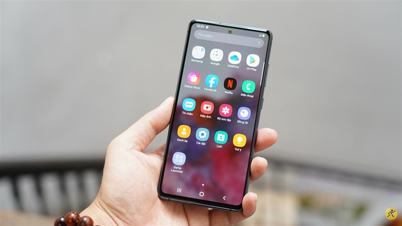 Chất lượng hiển thị trên Galaxy S20 FE và trải nghiệm vuốt chạm mượt mà. Chất lượng hiển thị trên Galaxy S20 FE và trải nghiệm vuốt chạm mượt mà.