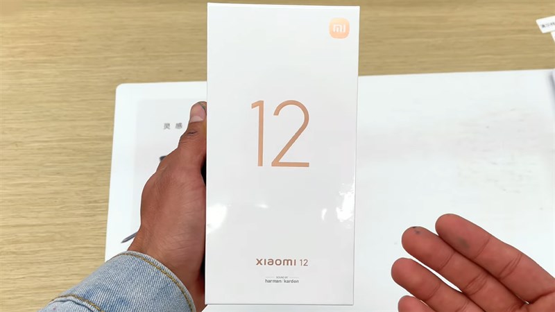 Hộp đựng của Xiaomi 12