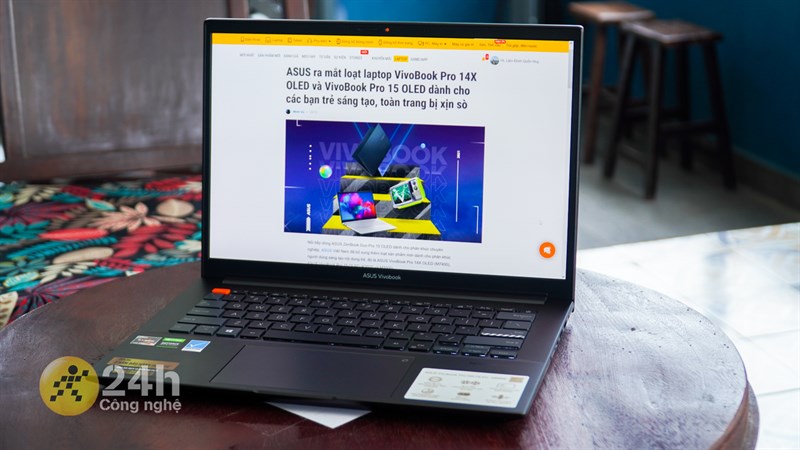 ASUS VivoBook Pro 14x OLED M7400QC sẽ có được thời lượng pin lâu hơn với các tác vụ sử dụng cơ bản, làm việc, giải trí nhẹ nhàng. ASUS VivoBook Pro 14x OLED M7400QC sẽ có được thời lượng pin lâu hơn với các tác vụ sử dụng cơ bản, làm việc, giải trí nhẹ nhàng.