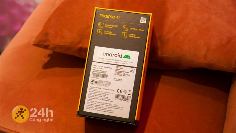 Mặt đáy hộp đựng Realme 9i Mặt đáy hộp đựng Realme 9i