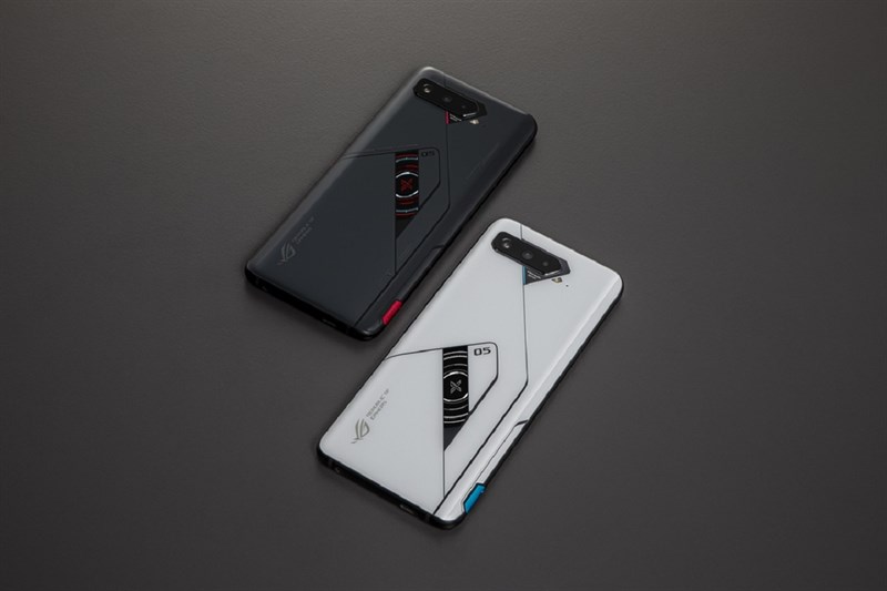 Pin của ROG Phone 6