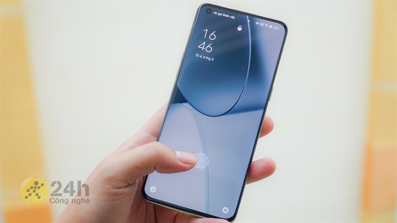 Mặt trước của OPPO Find X5 Pro