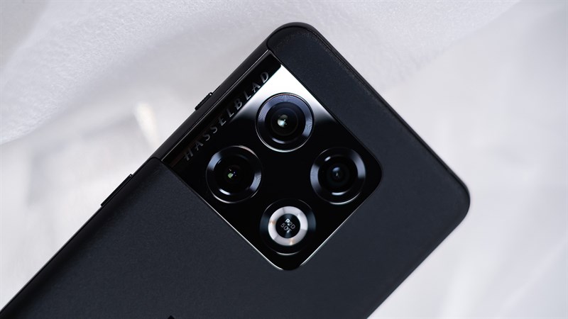 Cụm camera với thiết kế mới độc đáo của OnePlus 10 Pro