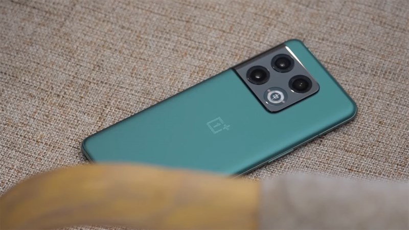 Thiết kế tổng thể của OnePlus 10 Pro Thiết kế tổng thể của OnePlus 10 Pro