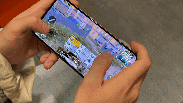 Trải nghiệm chơi PUBG Mobile trên OPPO A96 5G. Nguồn: Weibo. Trải nghiệm chơi PUBG Mobile trên OPPO A96 5G. Nguồn: Weibo.