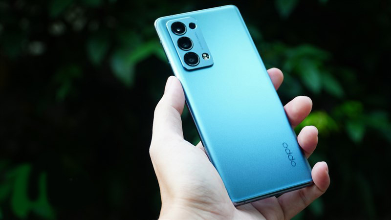 OPPO Reno6 Pro OPPO Reno6 Pro