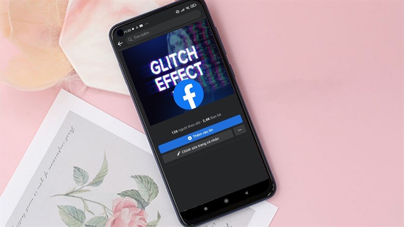 Cách tạo ảnh bìa Facebook với hiệu ứng chữ Glitch