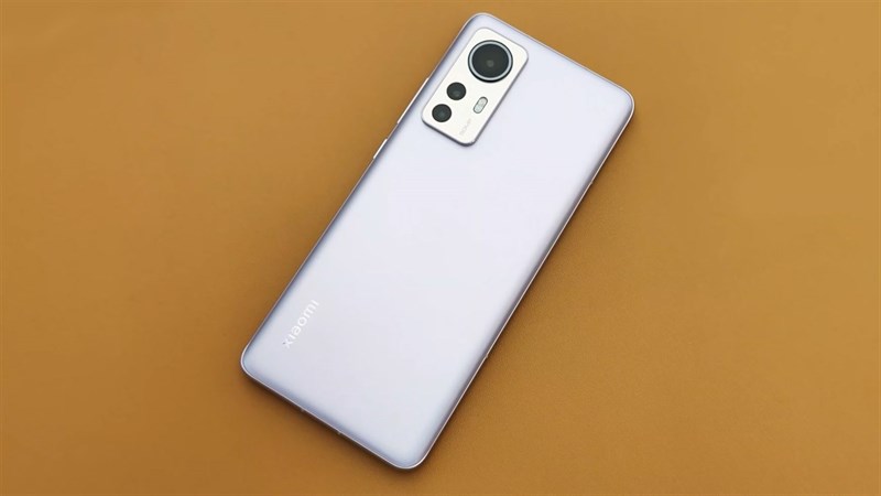 Xiaomi 12 Lite có thiết kế tương đồng với Xiaomi 12