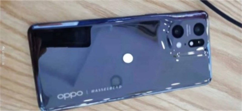OPPO Find X5 Pro lộ ảnh chụp mặt lưng từ kính, có vi xử lý ảnh riêng