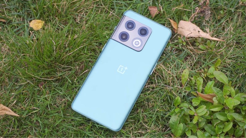 OnePlus 10 Pro thiết kế OnePlus 10 Pro thiết kế