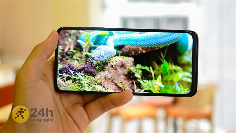 Xiaomi Redmi Note 11 có màn hình sắc nét, tần số quét 90 Hz mượt mà